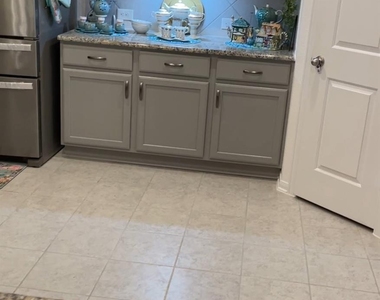 5819 Southern Rose Lane - Photo Thumbnail 26