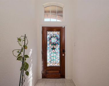 5819 Southern Rose Lane - Photo Thumbnail 6