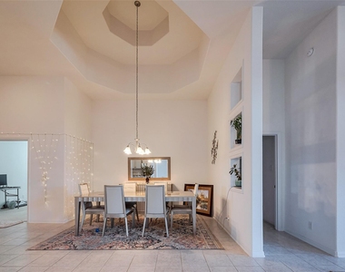5819 Southern Rose Lane - Photo Thumbnail 1