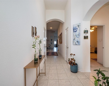 5819 Southern Rose Lane - Photo Thumbnail 10