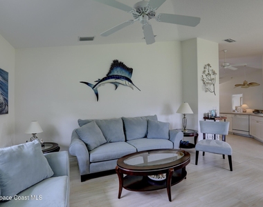 990 Genesee Avenue - Photo Thumbnail 9