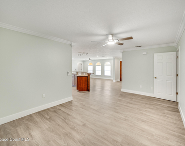 645 Caiman Street - Photo Thumbnail 21