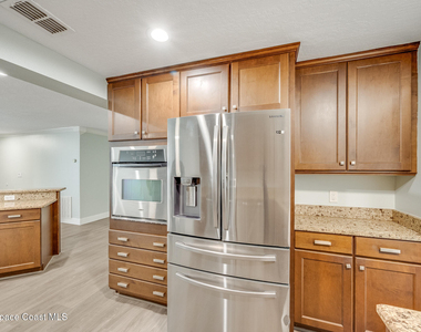 645 Caiman Street - Photo Thumbnail 14