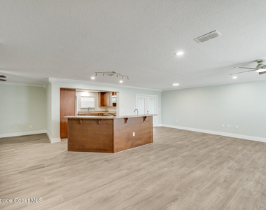 645 Caiman Street - Photo Thumbnail 6