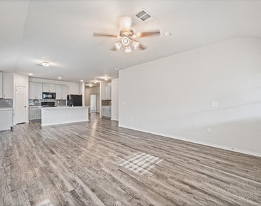 21215 Trumpet Lily Trail - Photo Thumbnail 21