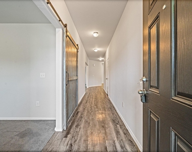 21215 Trumpet Lily Trail - Photo Thumbnail 4
