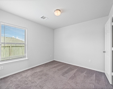 21215 Trumpet Lily Trail - Photo Thumbnail 10
