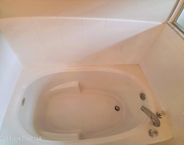 1261 Olde Bailey Lane - Photo Thumbnail 16
