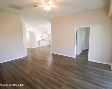 1261 Olde Bailey Lane - Photo Thumbnail 6