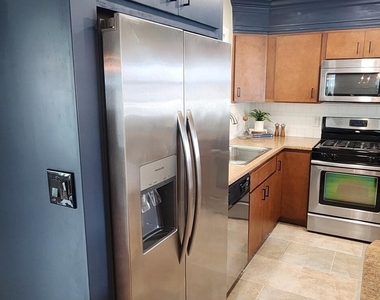332 Polaris Drive - Photo Thumbnail 10