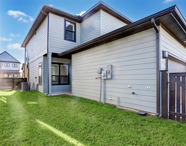 18526 Vivacious Lane - Photo Thumbnail 22
