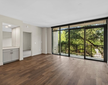 2511 Willowick Road - Photo Thumbnail 2