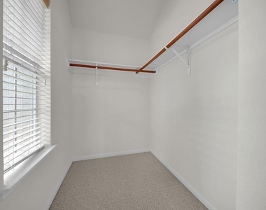 5514 Gatesprings Lane Lane - Photo Thumbnail 21