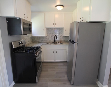1207 Trimm Avenue - Photo Thumbnail 1