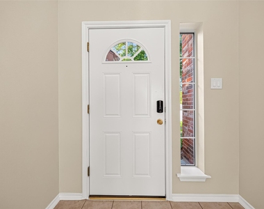 18911 Piney Bend Court - Photo Thumbnail 3