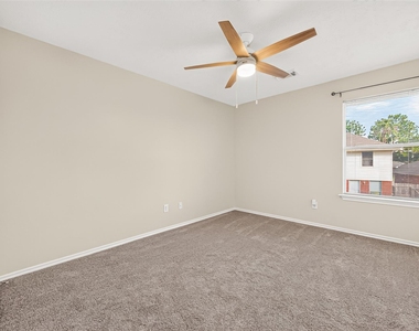 18911 Piney Bend Court - Photo Thumbnail 42