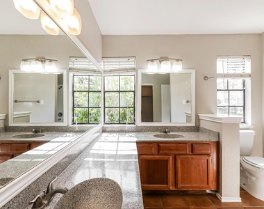 8603 Kinghaven Street - Photo Thumbnail 15