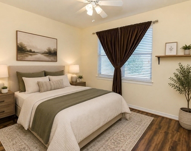 802 Garden Trace Lane - Photo Thumbnail 18