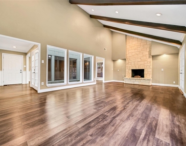 22627 Indian Ridge Drive - Photo Thumbnail 5