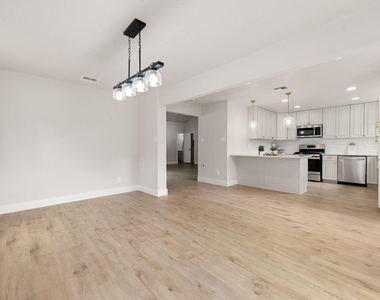 90 W High Oaks Circle - Photo Thumbnail 11