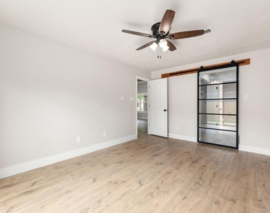 90 W High Oaks Circle - Photo Thumbnail 13