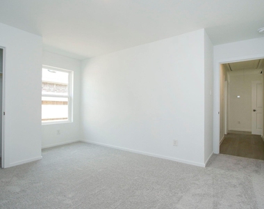 6827 Date Palm Drive - Photo Thumbnail 16