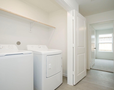 6827 Date Palm Drive - Photo Thumbnail 22
