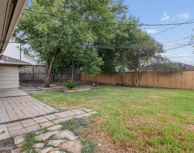 5341 Pagewood Lane - Photo Thumbnail 13