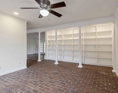 5341 Pagewood Lane - Photo Thumbnail 3