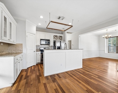 1542 Bevis Street - Photo Thumbnail 17