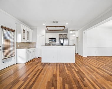 1542 Bevis Street - Photo Thumbnail 16