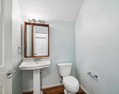 1542 Bevis Street - Photo Thumbnail 20