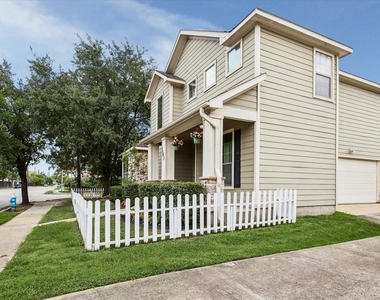 1542 Bevis Street - Photo Thumbnail 32