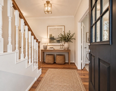 1542 Bevis Street - Photo Thumbnail 3