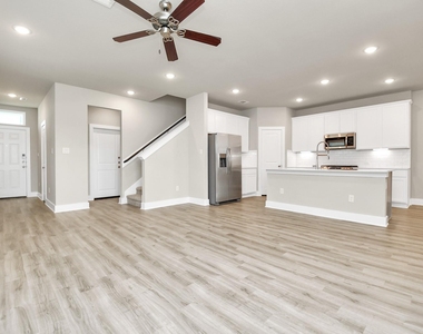 21035 Bay Village Drive - Photo Thumbnail 2