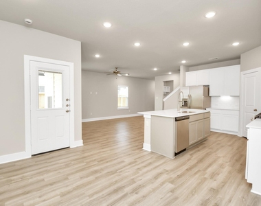 21035 Bay Village Drive - Photo Thumbnail 9
