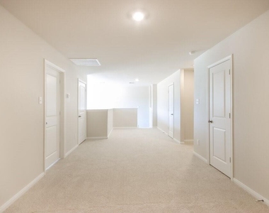 15558 Caramel Springs Drive - Photo Thumbnail 5