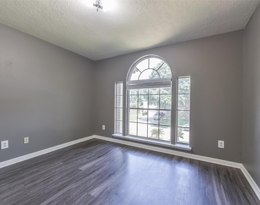 2509 S Mission Circle - Photo Thumbnail 37