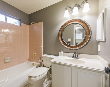 2509 S Mission Circle - Photo Thumbnail 24