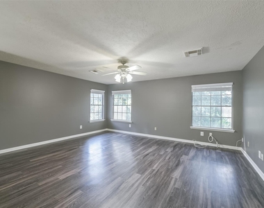 2509 S Mission Circle - Photo Thumbnail 25
