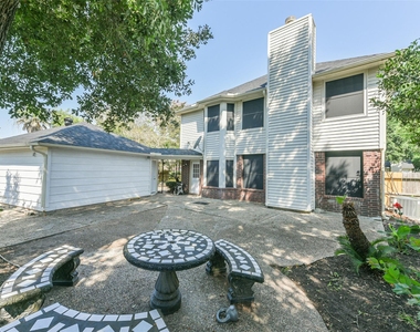 2509 S Mission Circle - Photo Thumbnail 3