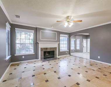 2509 S Mission Circle - Photo Thumbnail 10