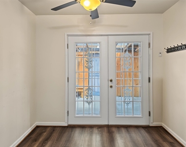 8922 Kempwood Drive - Photo Thumbnail 9