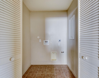 21807 Yucca Tip Lane - Photo Thumbnail 10