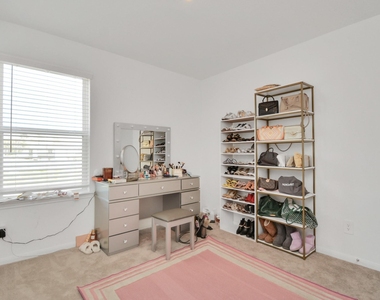 23630 Fallen Cone Street - Photo Thumbnail 21