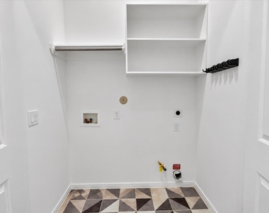 1526 Ojeman Road - Photo Thumbnail 8