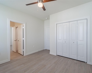 22026 Lesley Grove Lane - Photo Thumbnail 16
