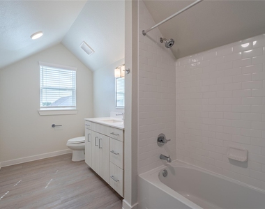 22026 Lesley Grove Lane - Photo Thumbnail 19