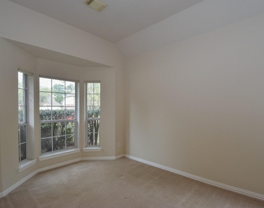 3023 Nickleby Court - Photo Thumbnail 2