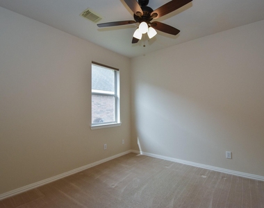 3023 Nickleby Court - Photo Thumbnail 9